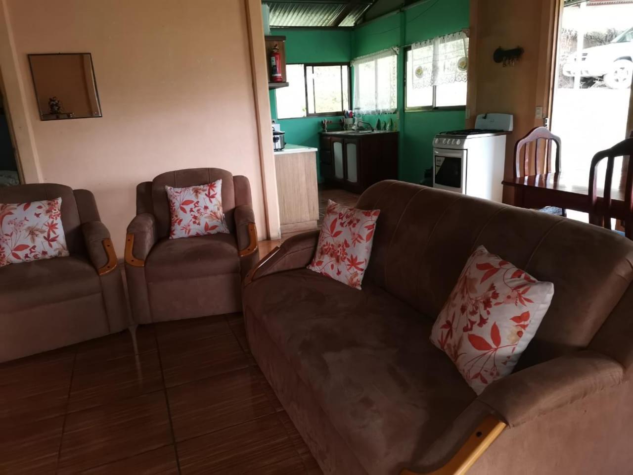 Bella Vista Guest House Turrialba Ngoại thất bức ảnh