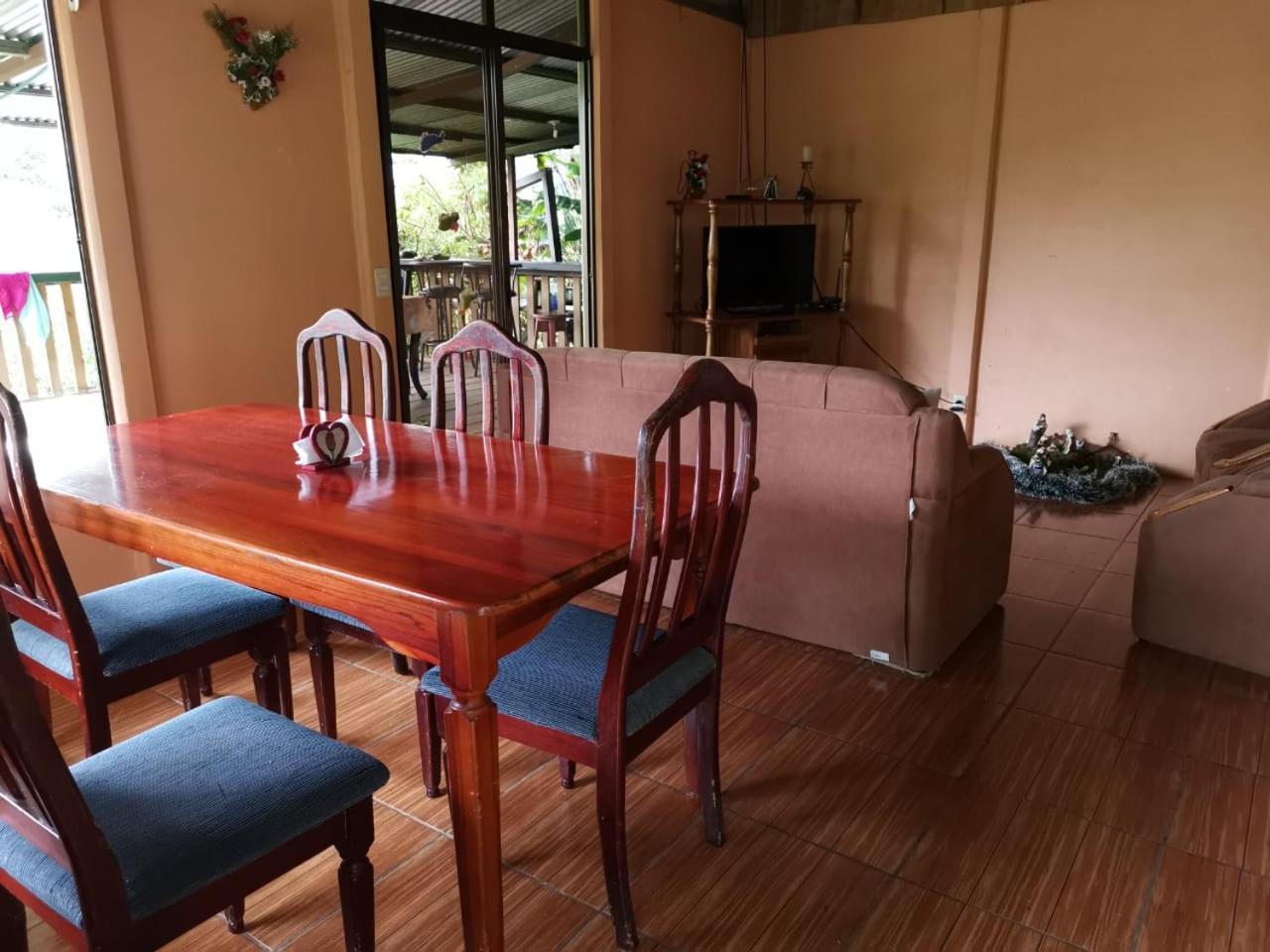 Bella Vista Guest House Turrialba Ngoại thất bức ảnh